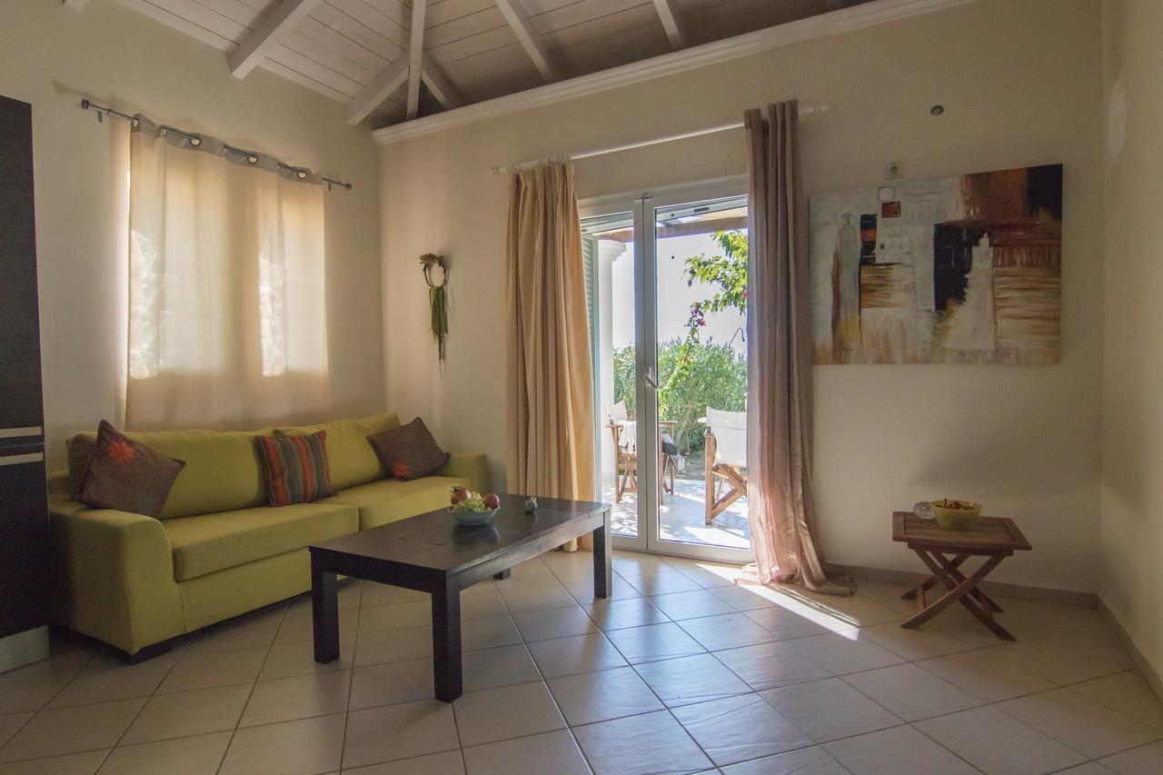 Aktes Villas ヴァシリキ エクステリア 写真
